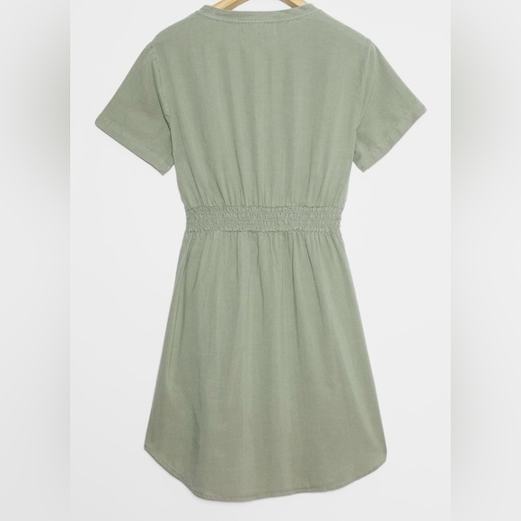 Cloth and Stone sage green dress with elastic detail & reversible waist tie. - Picture 3 of 7